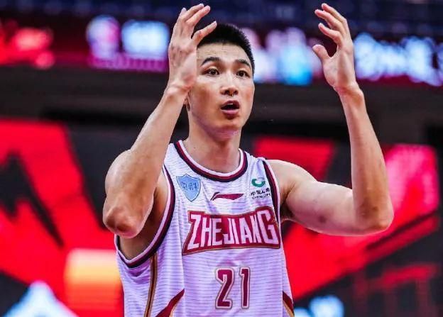 拥抱太阳的月亮